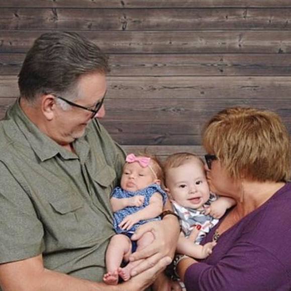 Meet your Posher, Renaye - Picture 1 of 1